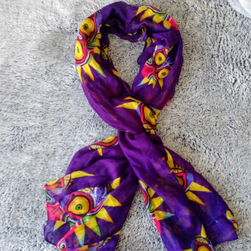 Women's/ Juniors large scarf